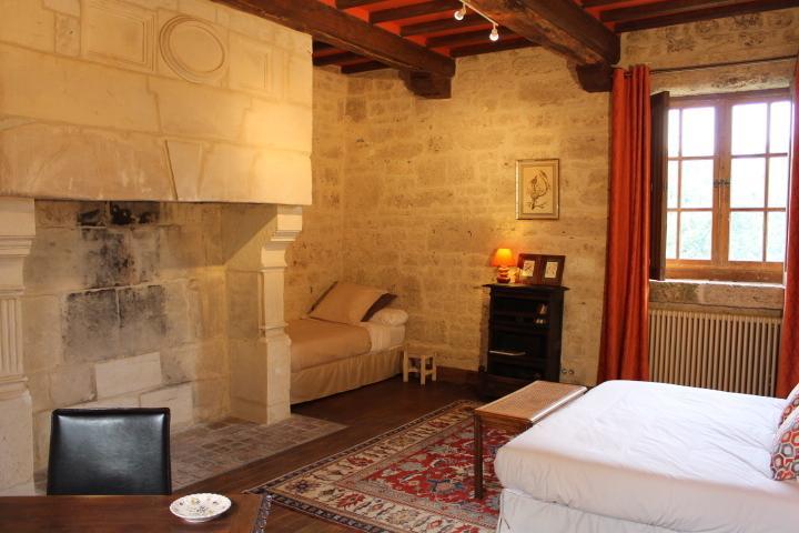 Bed and Breakfast Manoir De La Guerie à Ablon Chambre photo